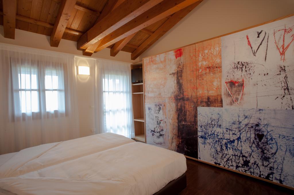 Elliot Osteria E Dormire In Collina Manzano エクステリア 写真